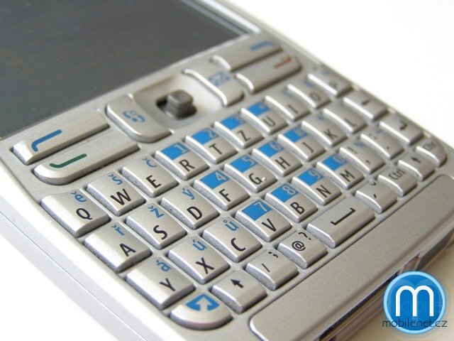 Nokia E61