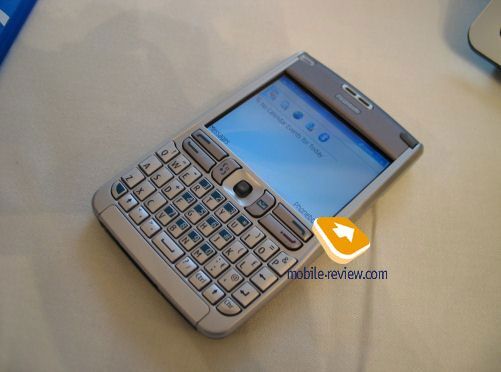 Nokia E61