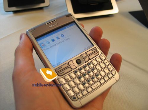 Nokia E61