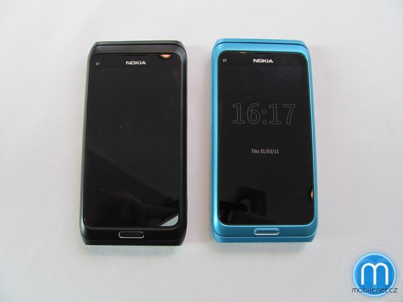 Nokia E7