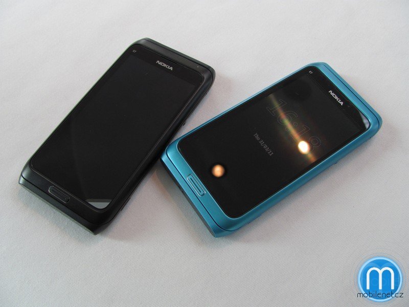 Nokia E7