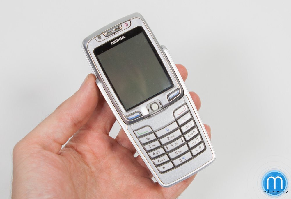 Nokia E70