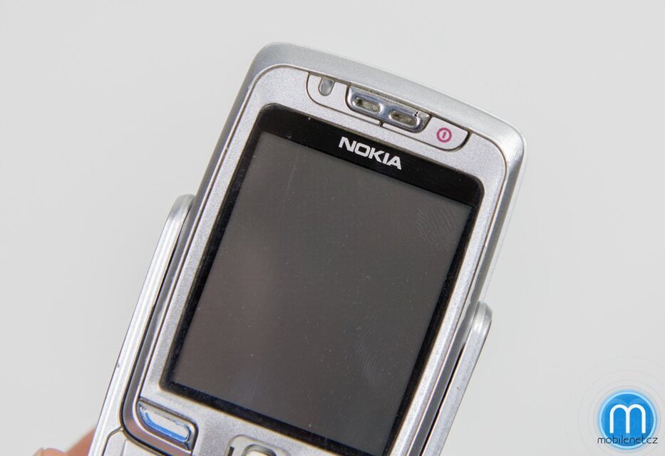 Nokia E70