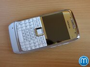 Nokia E71