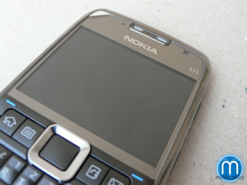 Nokia E71