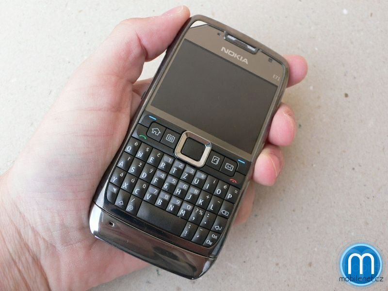Nokia E71