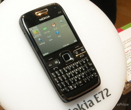 Nokia E72