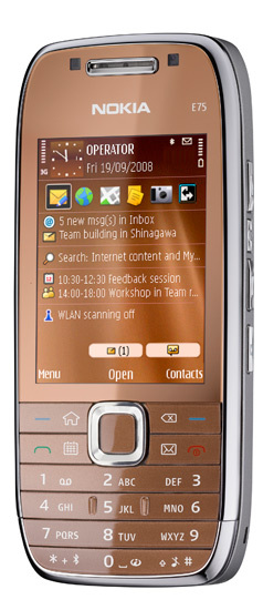 Nokia E75: manažer s výsuvnou QWERTY