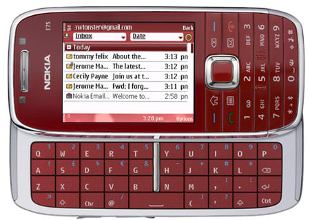 Nokia E75: manažer s výsuvnou QWERTY