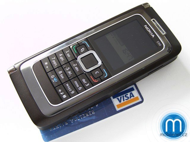 Nokia E90