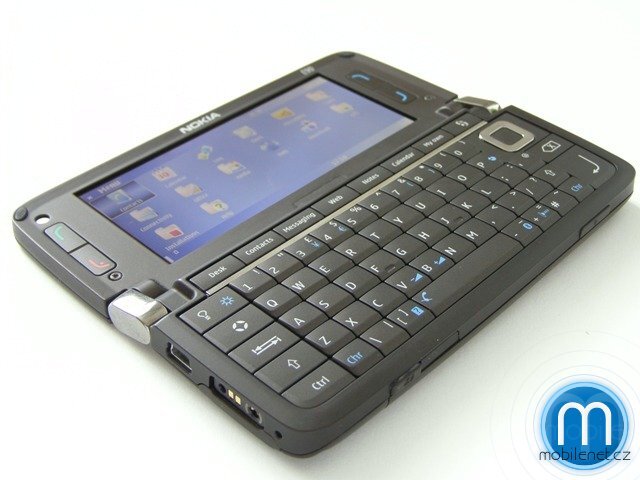 Nokia E90
