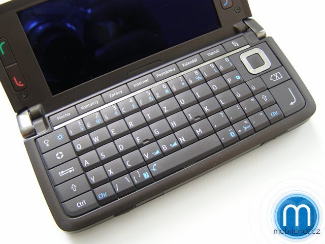 Nokia E90