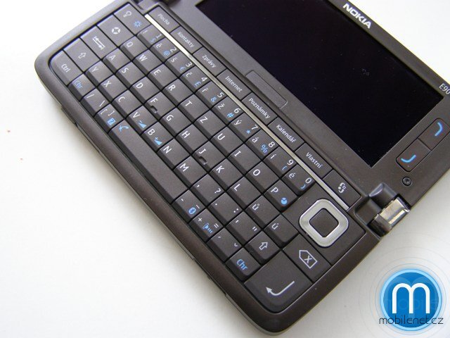 Nokia E90