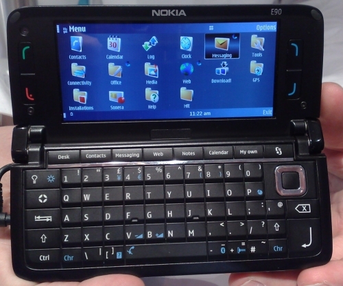 Nokia E90