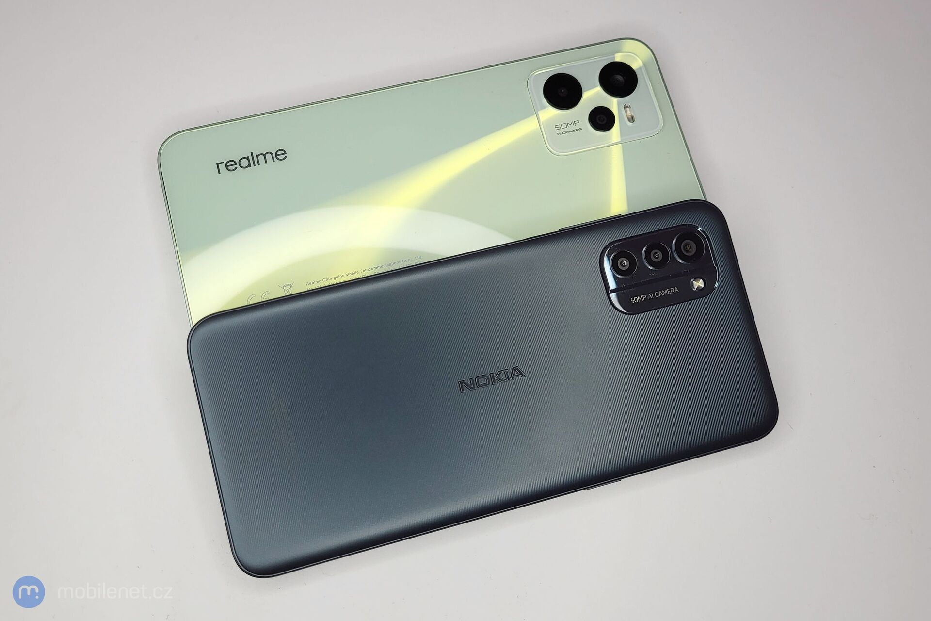 Nokia G21 a Realme C35