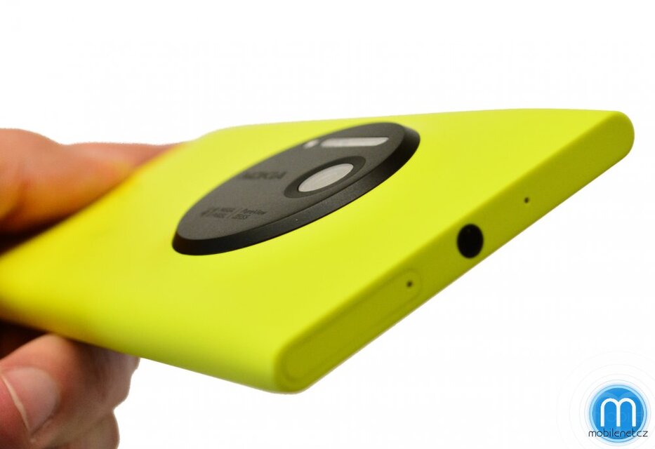 Nokia Lumia 1020