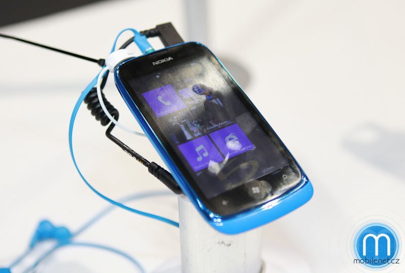 Nokia Lumia 610