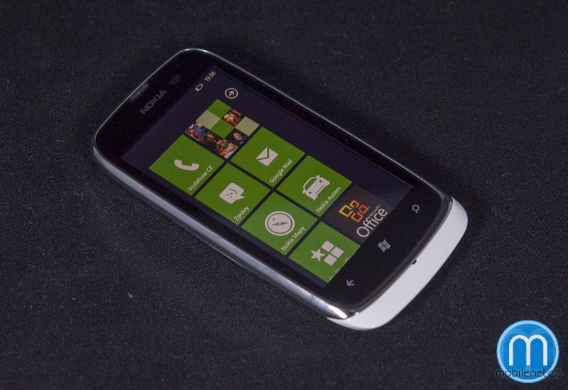 Nokia Lumia 610