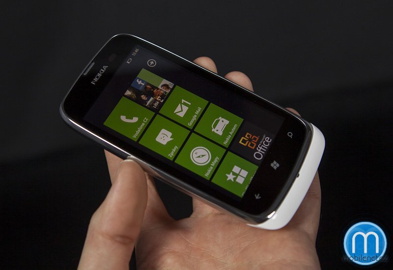 Nokia Lumia 610