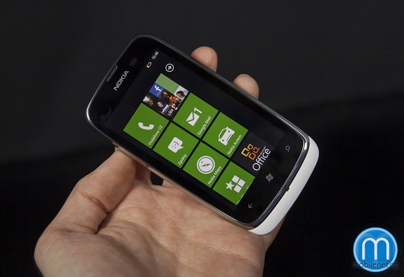 Nokia Lumia 610