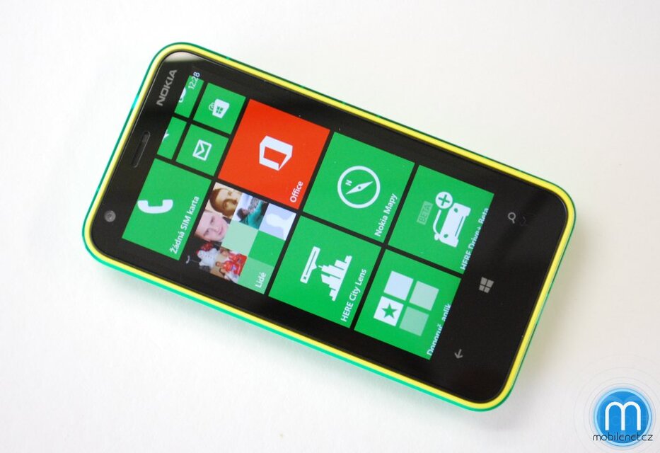 Nokia Lumia 620