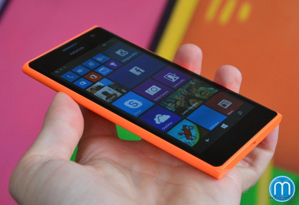 Nokia Lumia 730 a Lumia 735