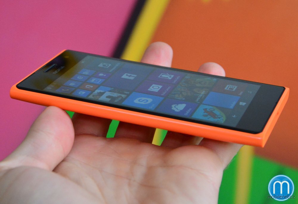 Nokia Lumia 730 a Lumia 735