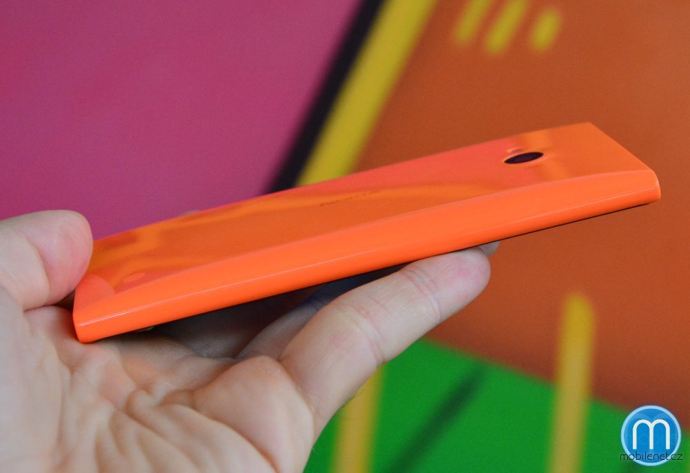 Nokia Lumia 730 a Lumia 735