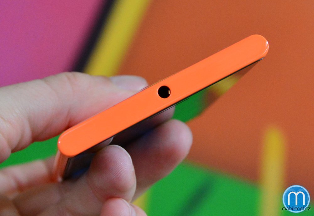 Nokia Lumia 730 a Lumia 735