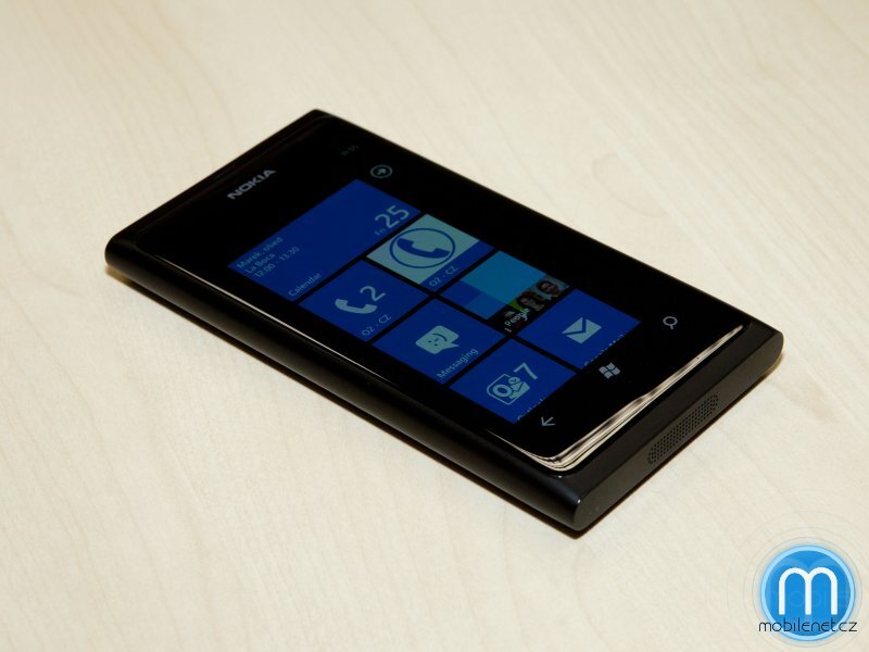 Nokia Lumia 800