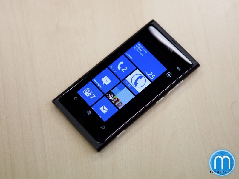 Nokia Lumia 800