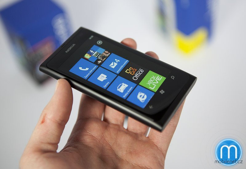 Nokia Lumia 800