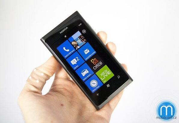 Nokia Lumia 800