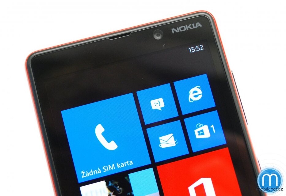 Nokia Lumia 820