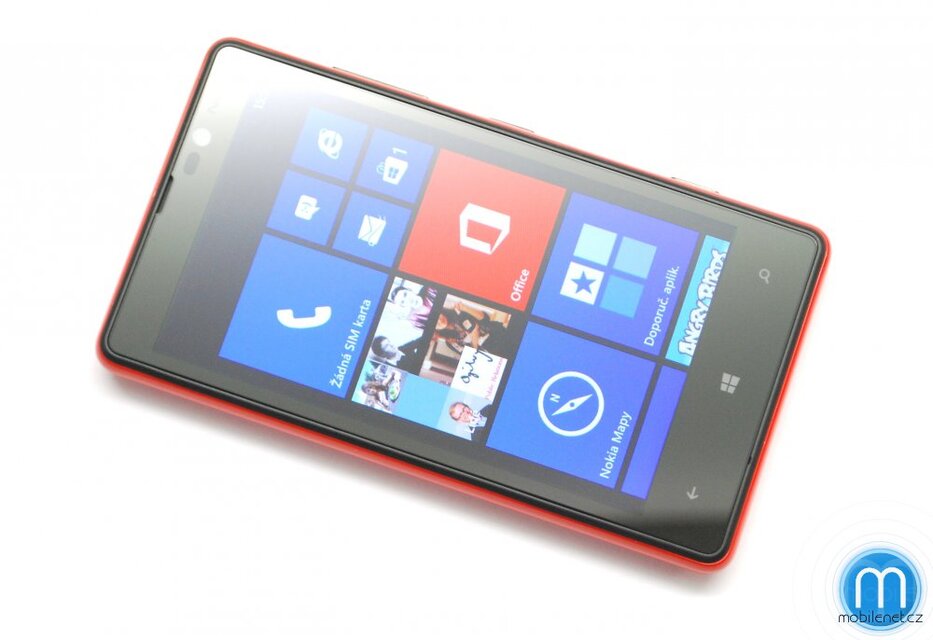 Nokia Lumia 820