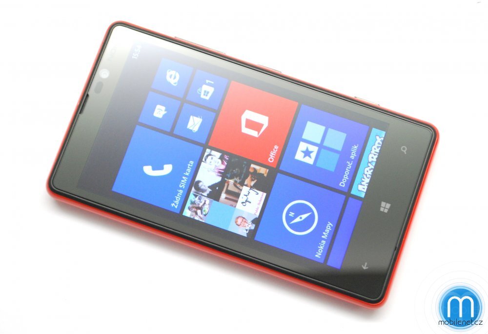 Nokia Lumia 820