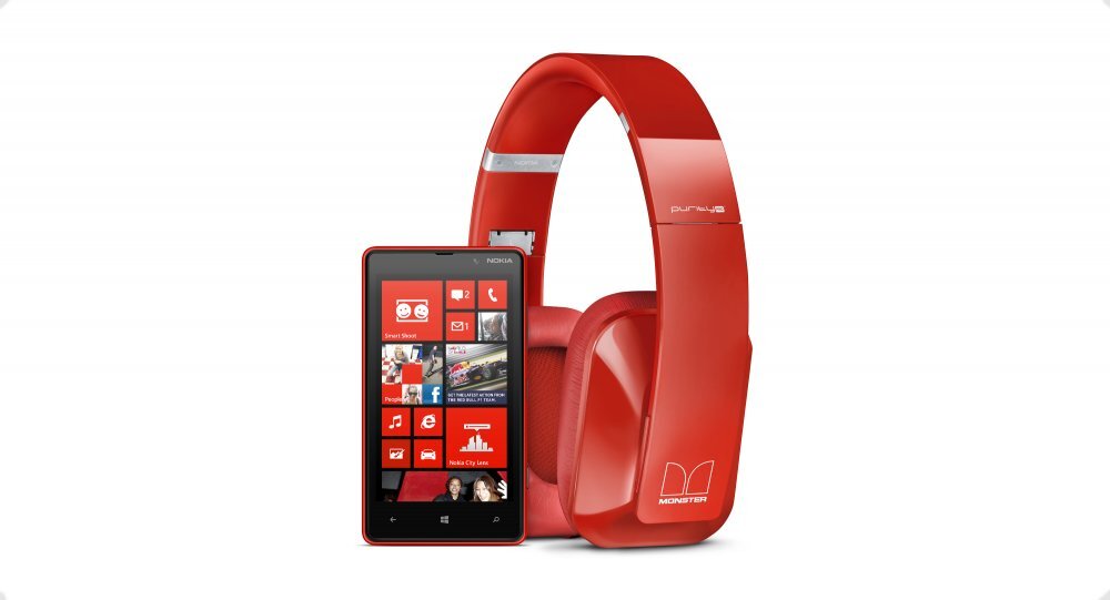 Nokia Lumia 820