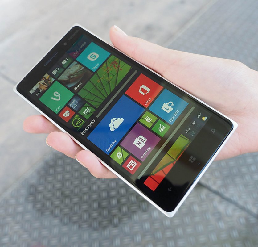 Nokia Lumia 830