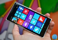 Nokia Lumia 830