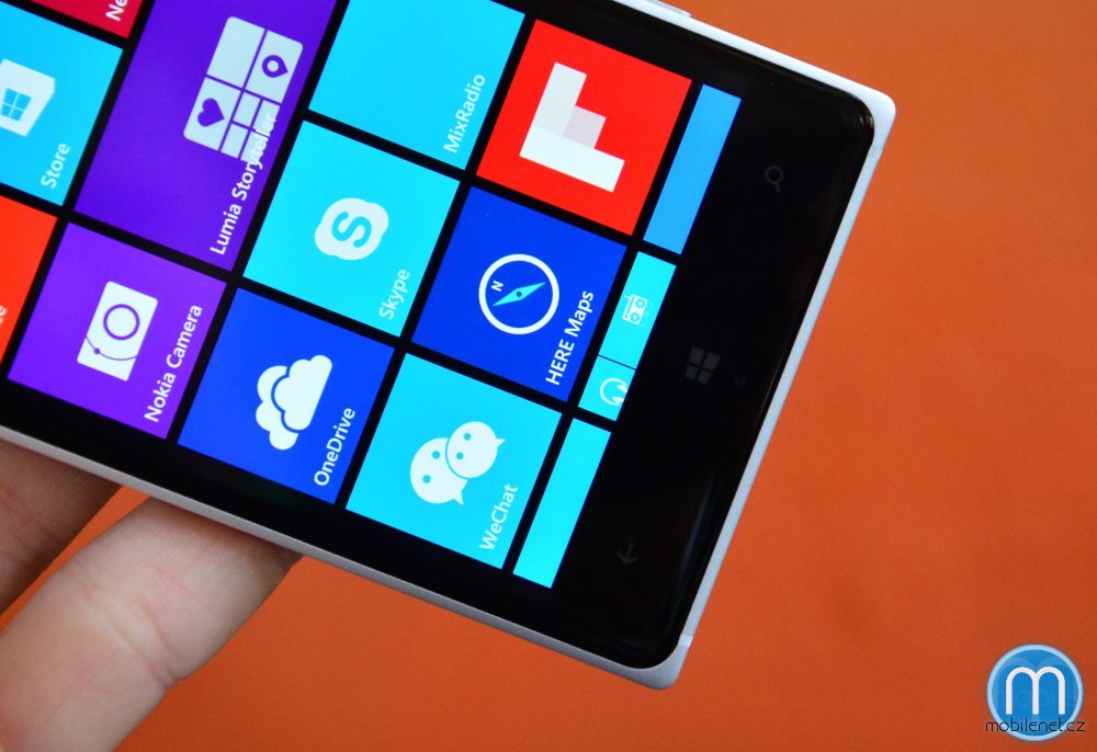 Nokia Lumia 830