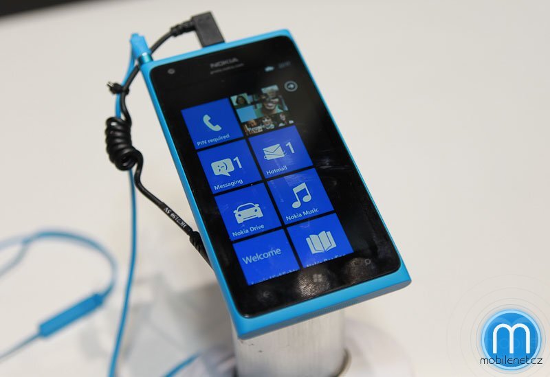 Nokia Lumia 900