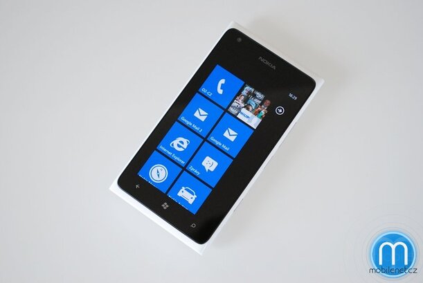 Nokia Lumia 900