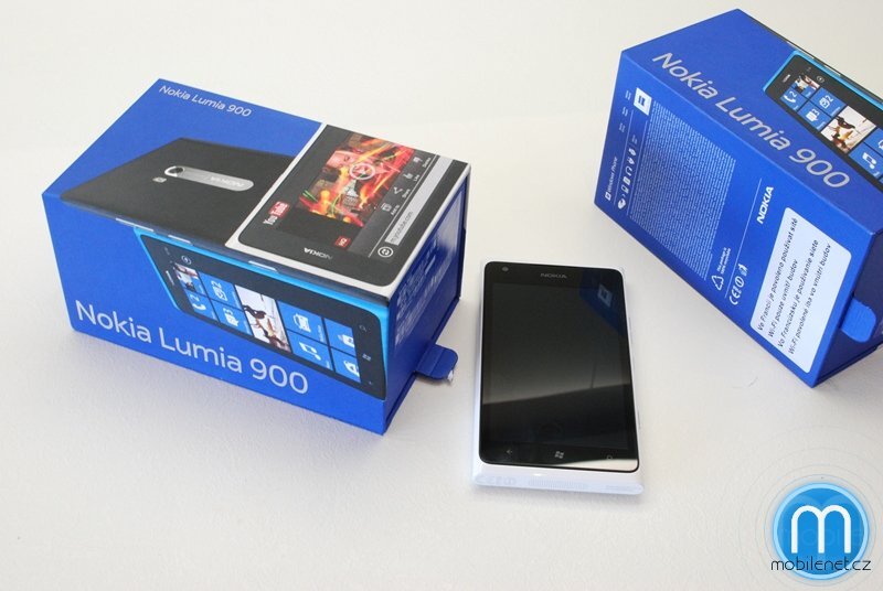 Nokia Lumia 900