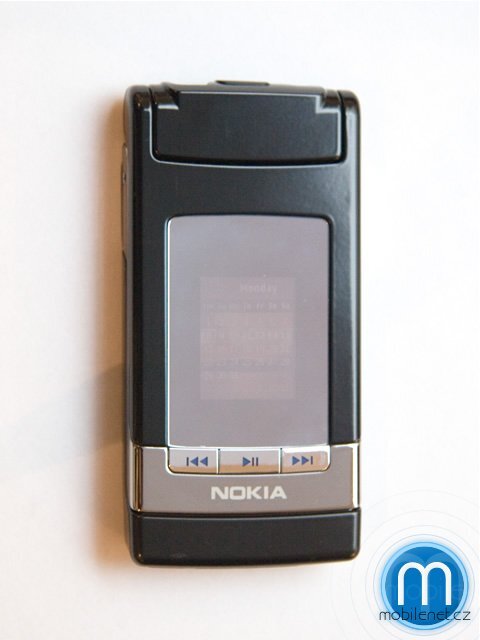 Nokia N76
