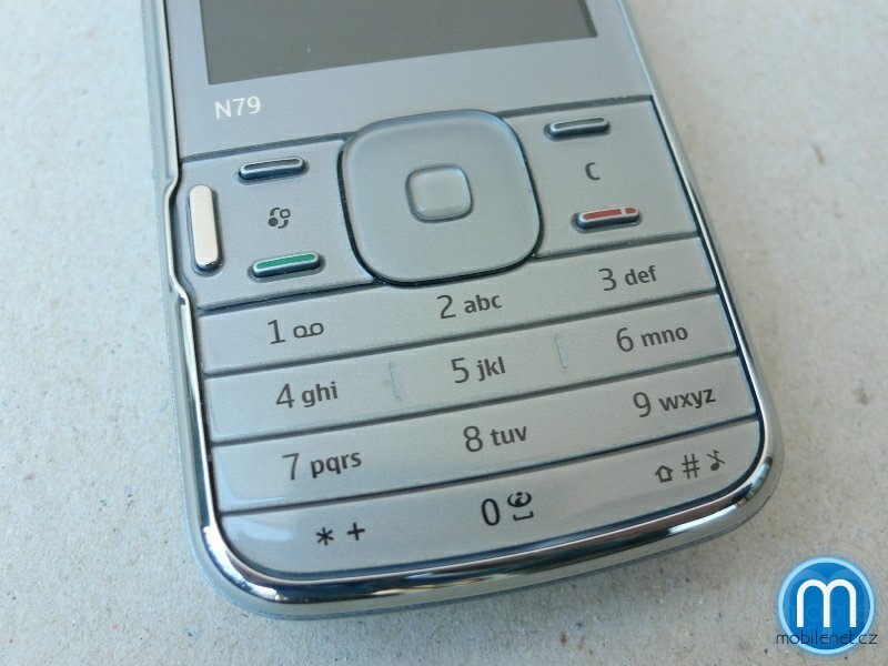 Nokia N79