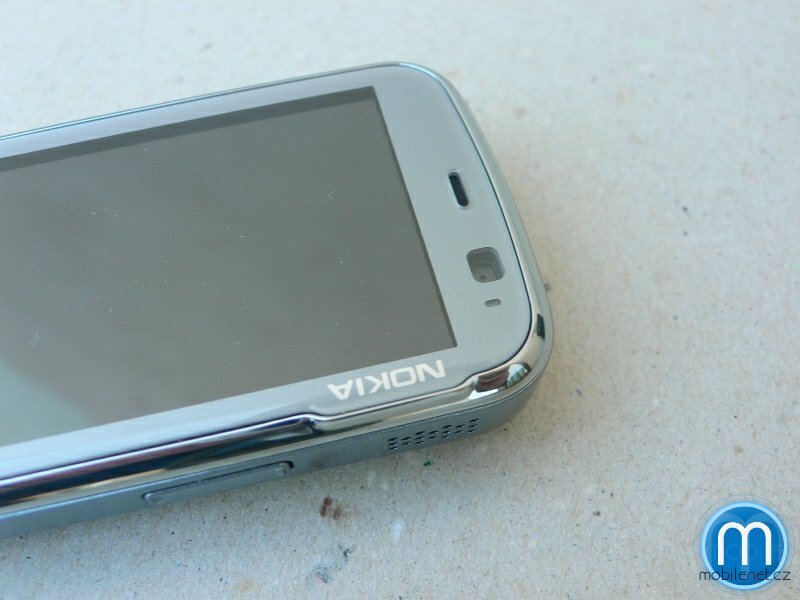 Nokia N79
