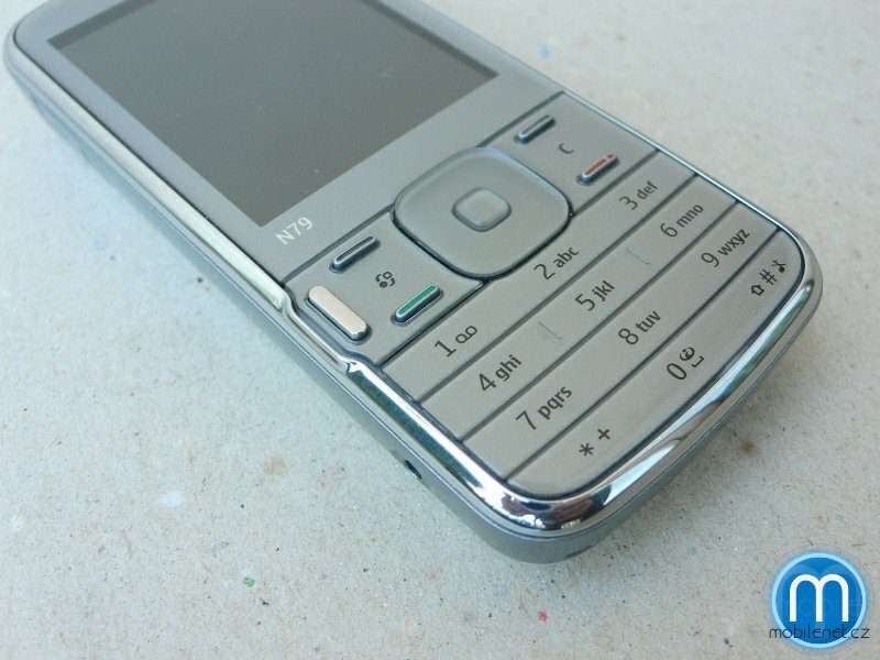 Nokia N79