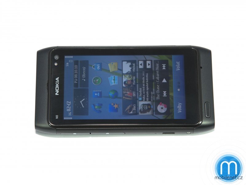 Nokia N8