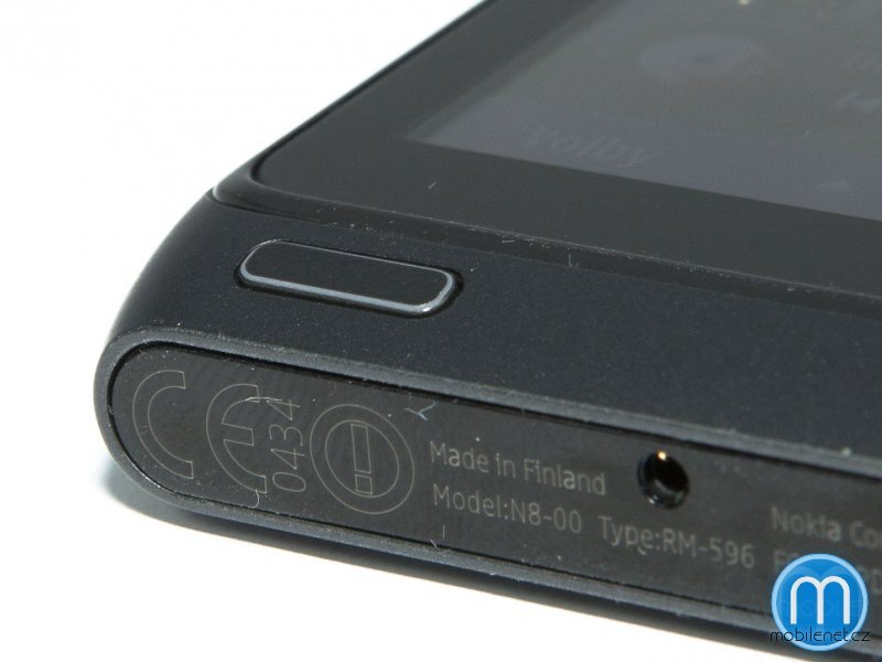 Nokia N8