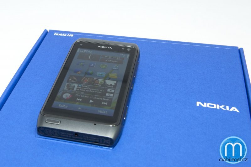 Nokia N8